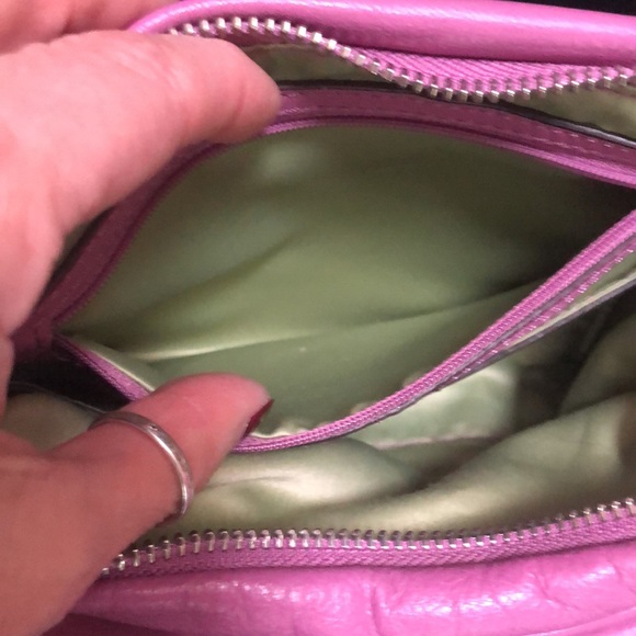 B Makowsky cross body bag - Picture 7 of 16